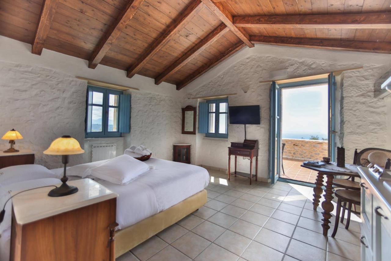 Lithos Stone Suites Areopoli Eksteriør billede