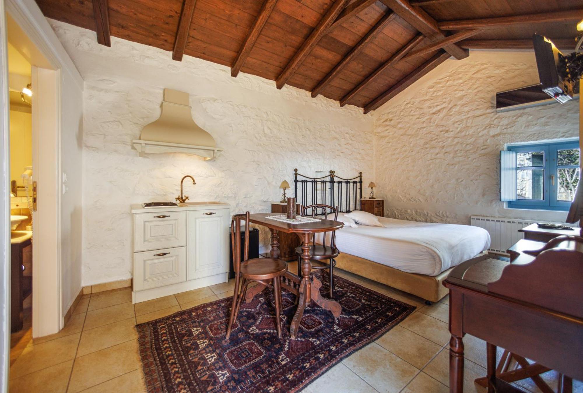 Lithos Stone Suites Areopoli Værelse billede